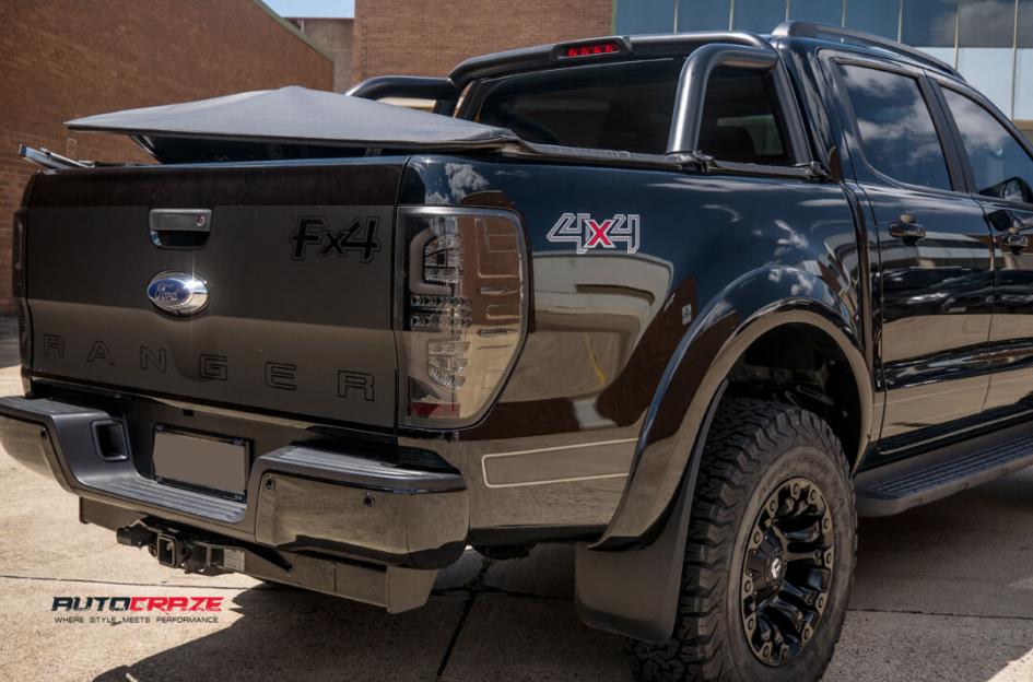 FORD-RANGER-VAPOR-MATTE-BLACK